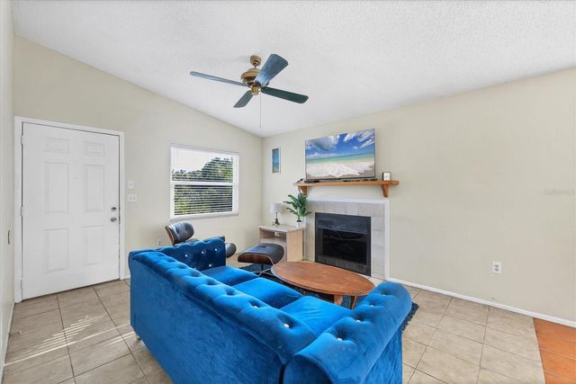 3636 59TH AVENUE W na, Bradenton, FL 34210