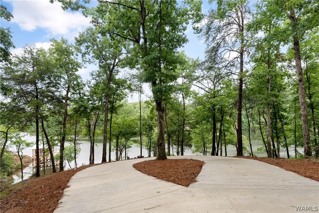 13881 Watercolor Pointe, Northport, AL 35475