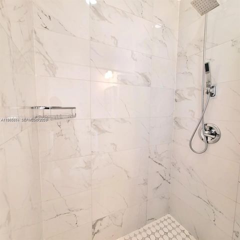 13249 SW 200th Ter 1, Miami, FL 33177