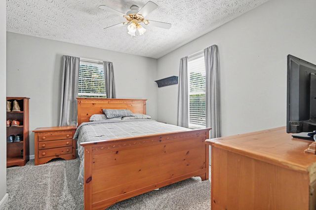 7448 Big Horn Court, Burlington, KY 41005