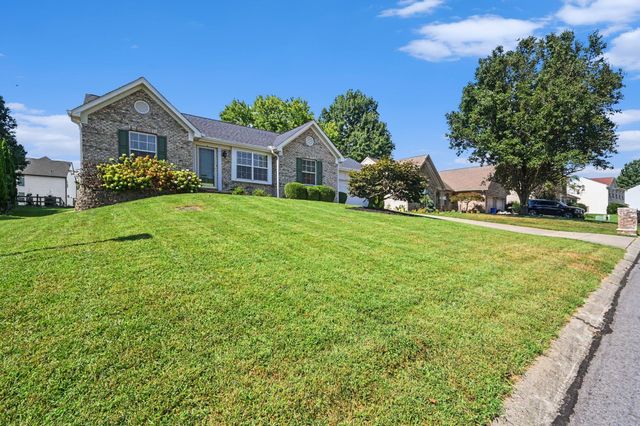 7448 Big Horn Court, Burlington, KY 41005