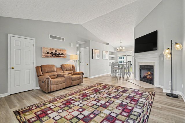 7448 Big Horn Court, Burlington, KY 41005