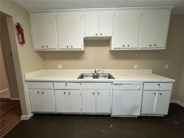 4670 Rosewood Drive, Mobile, AL 36608