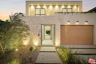 812 N Genesee Avenue, Los Angeles, CA 90046