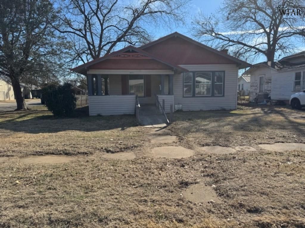 1901 PEARL AVENUE, Wichita Falls, TX 76301