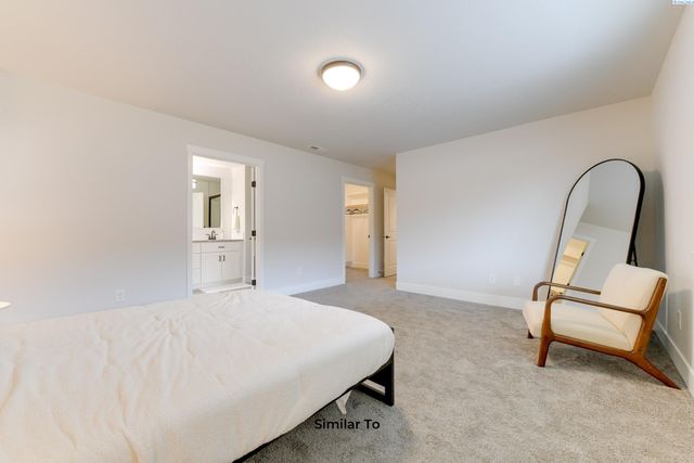 1616 Castlewood Ct, Grandview, WA 98930