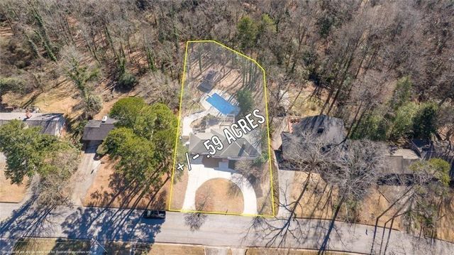 295 Oakland Drive, Gainesville, GA 30501