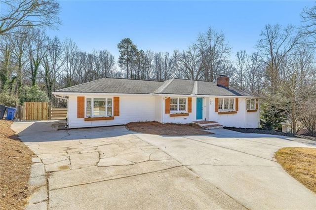 295 Oakland Drive, Gainesville, GA 30501