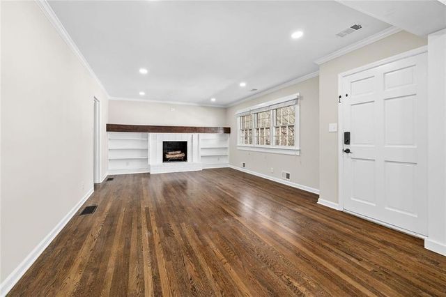 295 Oakland Drive, Gainesville, GA 30501