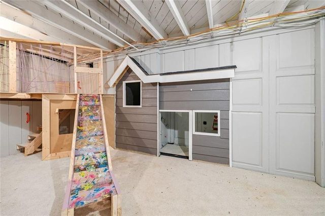 295 Oakland Drive, Gainesville, GA 30501