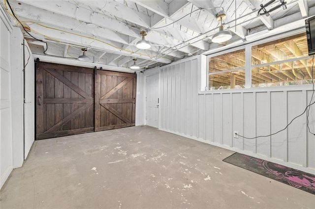 295 Oakland Drive, Gainesville, GA 30501