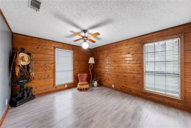 290 Odle Lane, Valley Mills, TX 76689