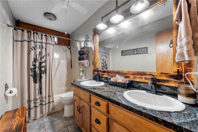 290 Odle Lane, Valley Mills, TX 76689