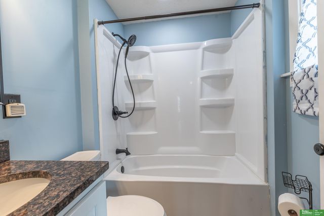 940 E 6 Street, Fremont, NE 68025