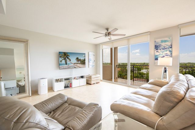 2001 N Ocean Boulevard 603, Fort Lauderdale, FL 33305