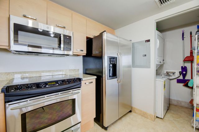 2001 N Ocean Boulevard 603, Fort Lauderdale, FL 33305