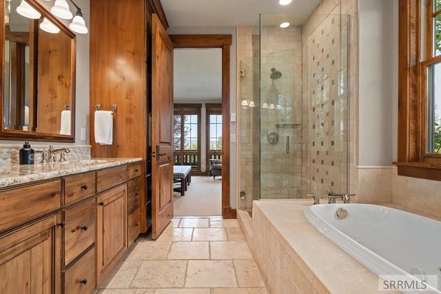 565 Woodland Star Dr, Driggs, ID 83422