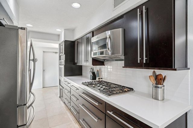 74645 Yucca Tree Drive, Palm Desert, CA 92260