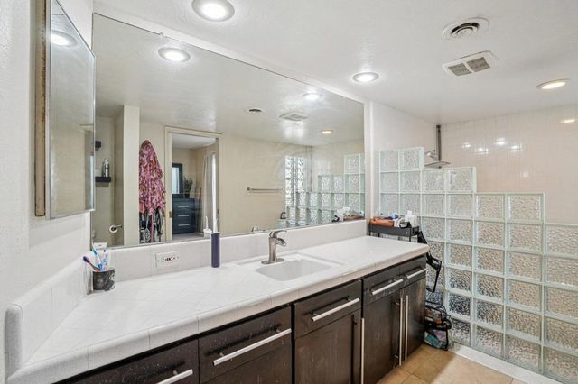 74645 Yucca Tree Drive, Palm Desert, CA 92260