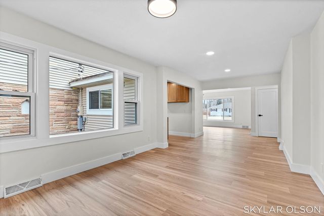 1924 Maryland Boulevard, Norton Shores City, MI 49441