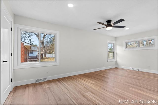 1924 Maryland Boulevard, Norton Shores City, MI 49441