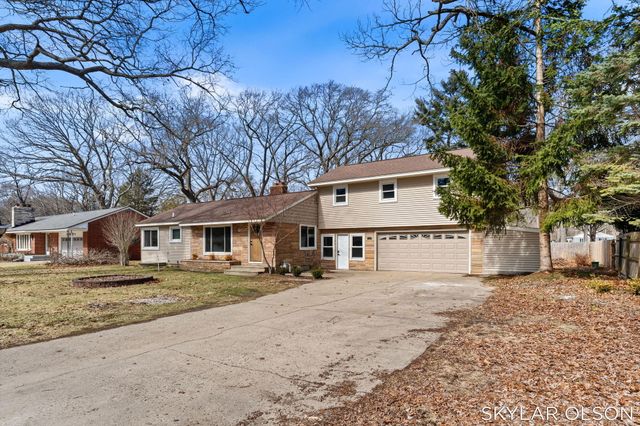 1924 Maryland Boulevard, Norton Shores City, MI 49441