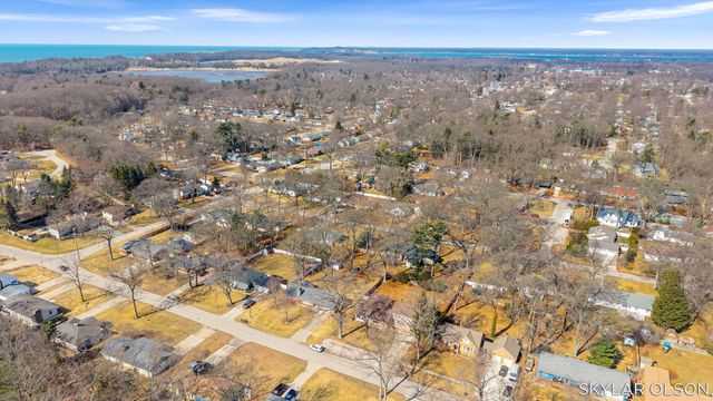 1924 Maryland Boulevard, Norton Shores City, MI 49441