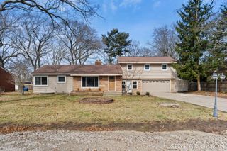 1924 Maryland Boulevard, Norton Shores City, MI 49441