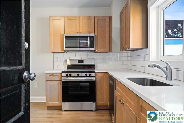 917 Spruce Street, Easton, PA 18042