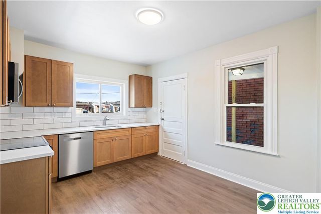 917 Spruce Street, Easton, PA 18042