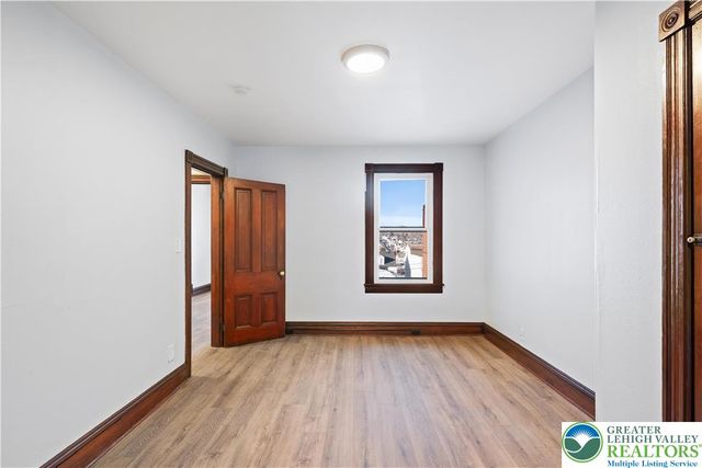 917 Spruce Street, Easton, PA 18042