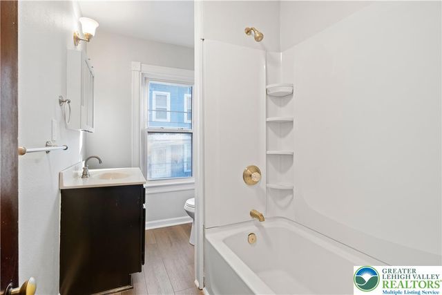 917 Spruce Street, Easton, PA 18042