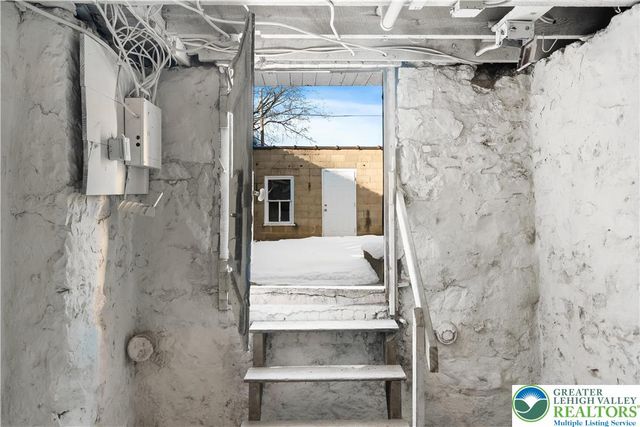 917 Spruce Street, Easton, PA 18042