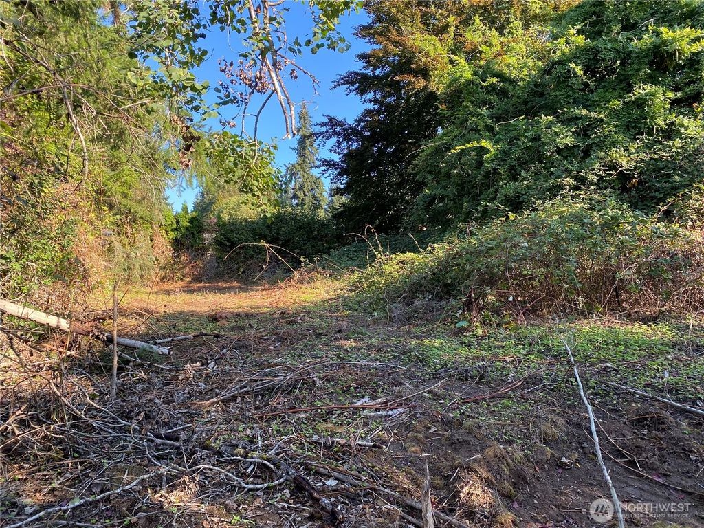 20343 75th Avenue NE, Kenmore, WA 98028