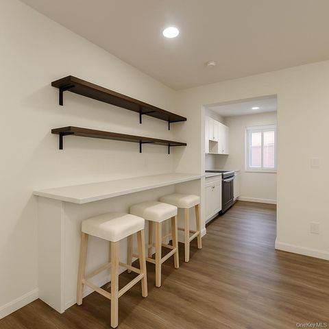 2449I Union Boulevard 34A, Islip, NY 11751