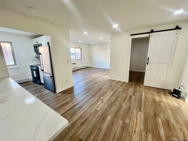2449I Union Boulevard 34A, Islip, NY 11751