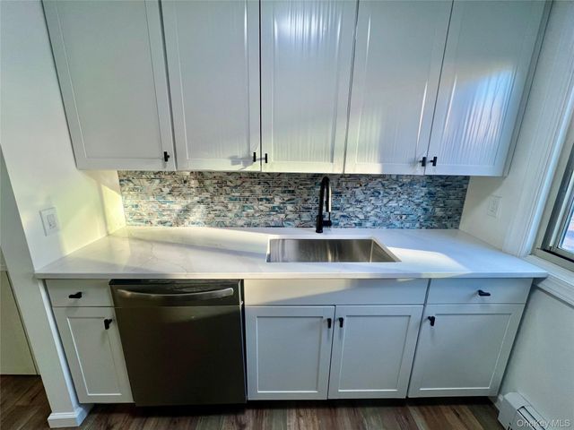 2449I Union Boulevard 34A, Islip, NY 11751