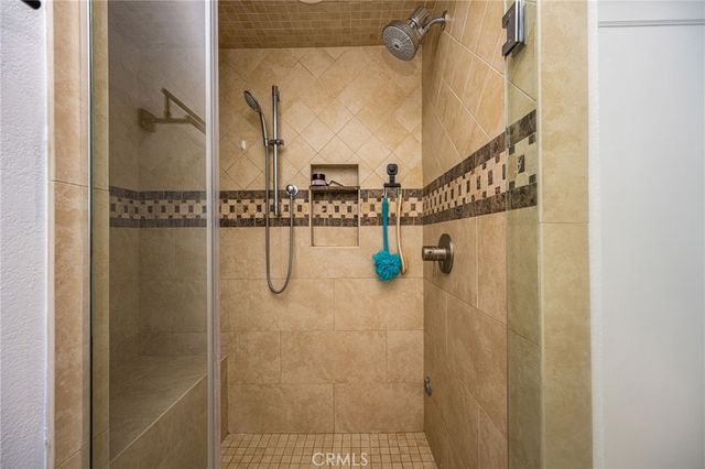 19321 Weymouth, Huntington Beach, CA 92646