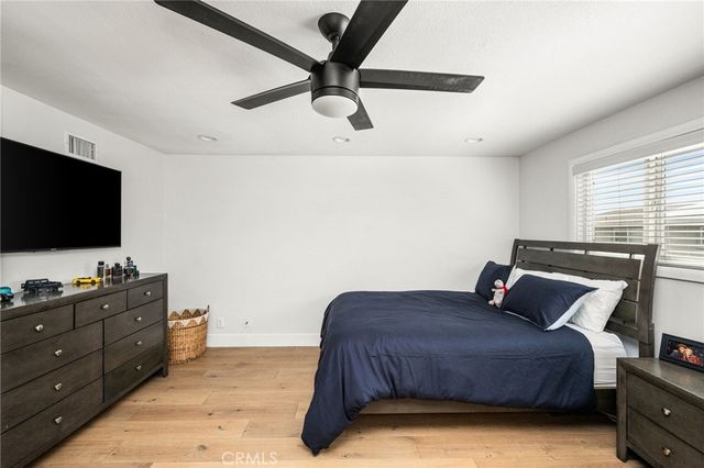19321 Weymouth, Huntington Beach, CA 92646
