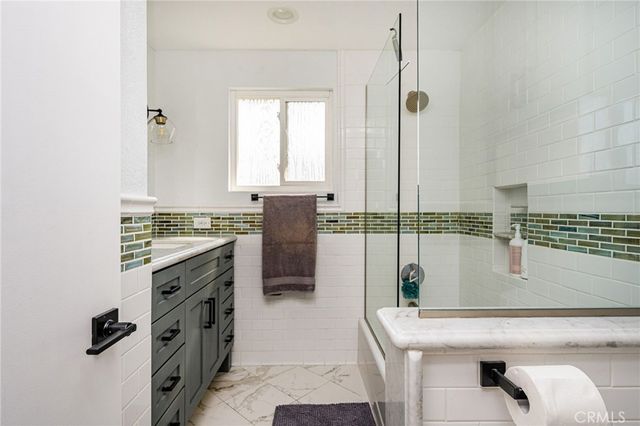 19321 Weymouth, Huntington Beach, CA 92646