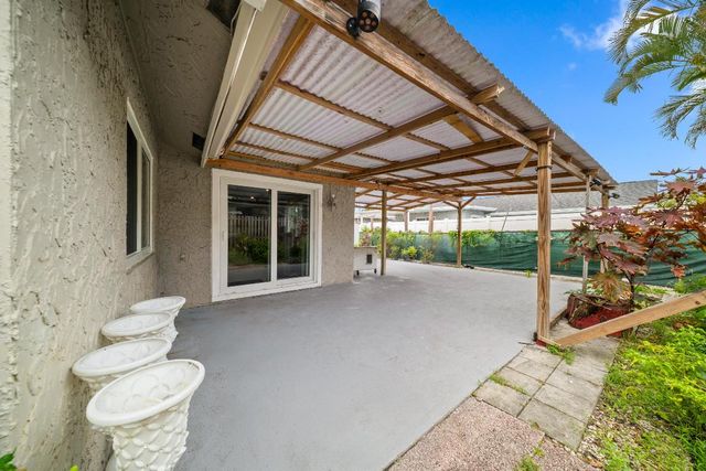 1318 SW 82 Terrace, North Lauderdale, FL 33068