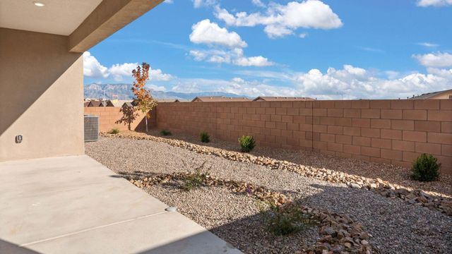 2443 Marble Avenue NE, Rio Rancho, NM 87144