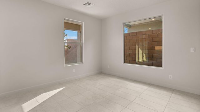 2443 Marble Avenue NE, Rio Rancho, NM 87144