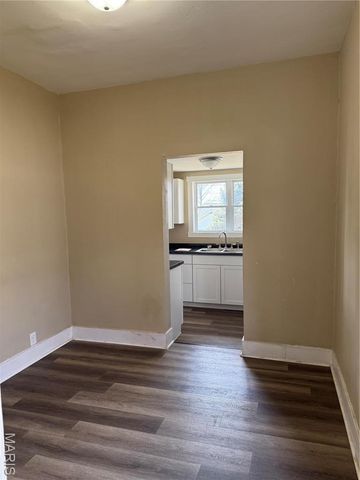 657 N Hawkins Avenue, Hannibal, MO 63401