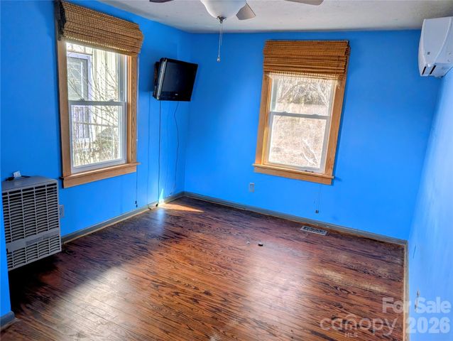 540 & 544 Buckeye Cove Road, Swannanoa, NC 28778