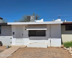 1123 E Kentucky Street, Tucson, AZ 85714