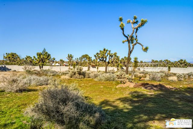 5065 Elata Avenue, Yucca Valley, CA 92284
