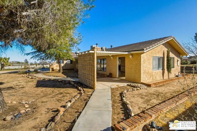 5065 Elata Avenue, Yucca Valley, CA 92284