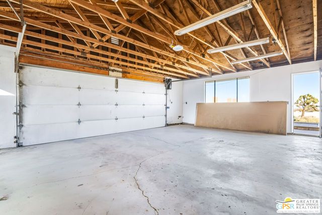 5065 Elata Avenue, Yucca Valley, CA 92284