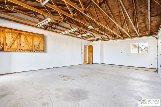 5065 Elata Avenue, Yucca Valley, CA 92284